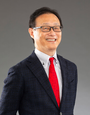 神田外語大学 新学長就任のお知らせ