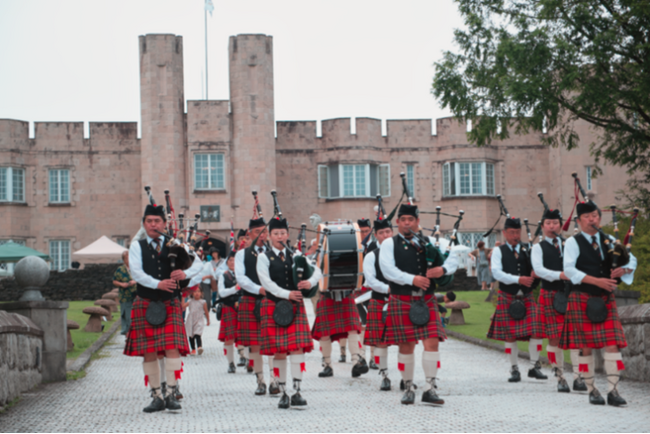【ブリティッシュヒルズ】エリザベス女王生誕100周年記念「英国フェア」を開催