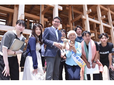 大阪・関西万博で唯一の出展地域間連合をより大きな輪へ“万博おばあちゃん”が「サンドおばあちゃん(Sand...