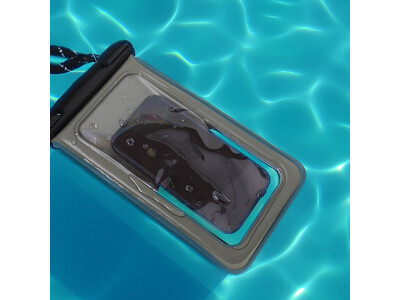 水に浮く！ アウトドアカラー IP68取得で完全防塵・防水ケース OWL-WPCSP20-AGを発売
