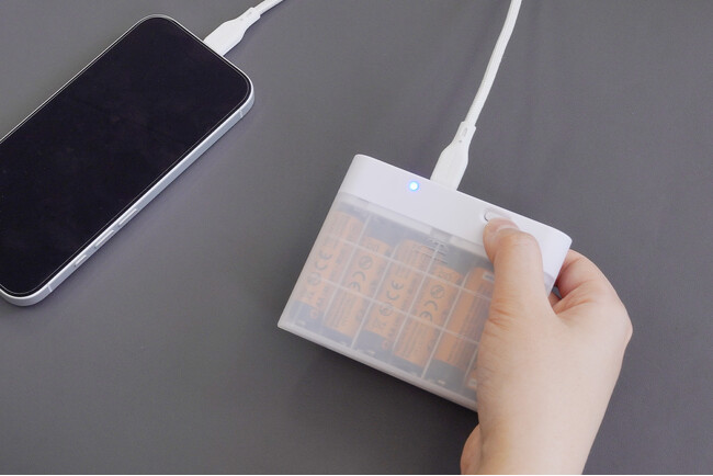 ��d�E�ЊQ���ł����d�r�ŃX�}�[�g�t�H�����[�d�ł�����p���o�C���o�b�e���[�wOWL-DB6C1A1-WH�x�𔭔�