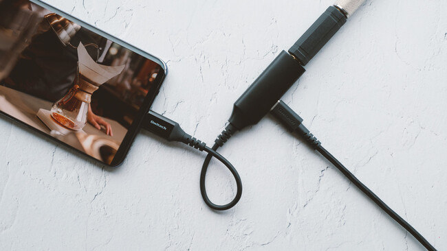 [dȂLCzgId|[gt3.5mm~jWbNType-CΉϊP[u𔭔