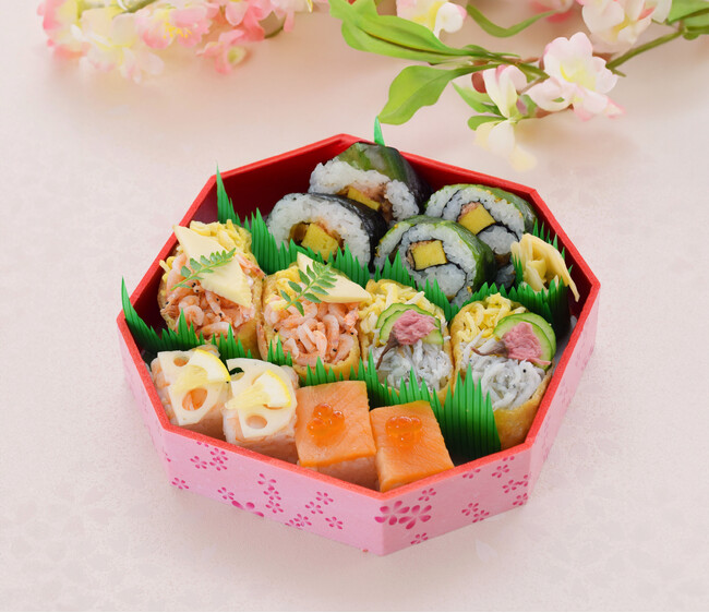 【古市庵】春の行楽フェア-旬の釜揚げしらすや桜海老が彩り鮮やかな「詰合せ 花ごよみ」を発売