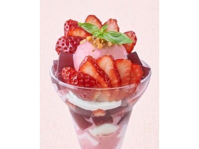 梅の花の春限定「苺ぱふぇ」登場！人気の「もっちり嶺岡」と甘酸っぱい苺の贅沢なハーモニーが魅力。