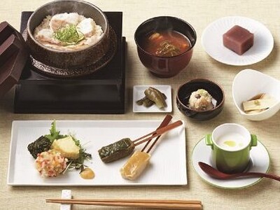 【食のつむぎ 枚方T-SITE店】梅の花グループ50周年を記念し、人気の釜めしコースがお得に味わえるアプリ会員限定キャンペーンを開催
