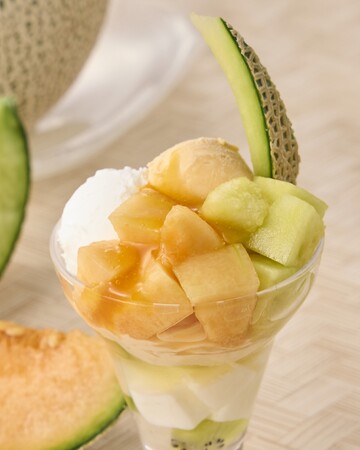 梅の花の夏限定「メロンぱふぇ」が新登場！旬のメロンをたっぷり使った、今しか味わえないご褒美スイーツです