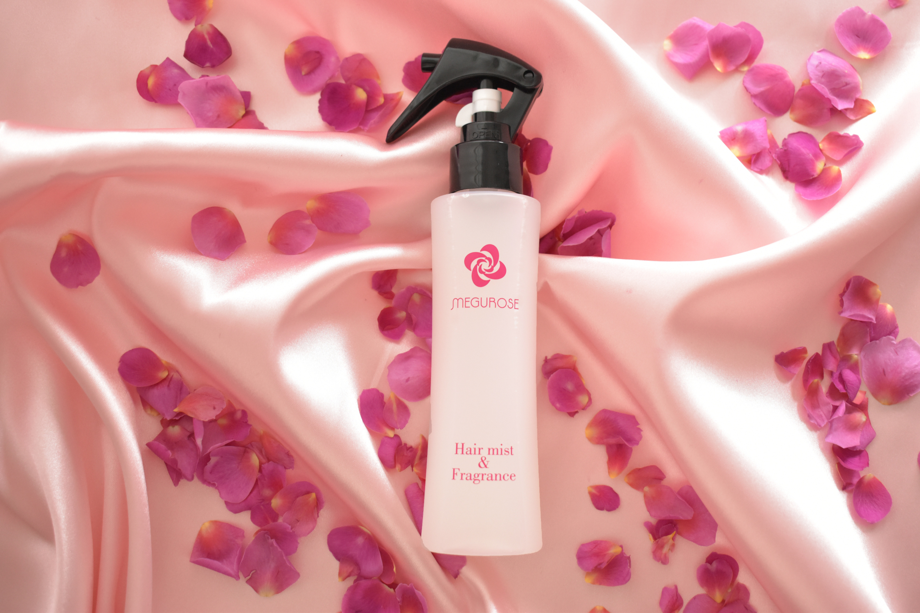 髪の芯まで潤いを与え、パサついた髪を補修。バラ発酵エキス配合の【メグローズヘアミスト】2022年12月13日(火)に発売！