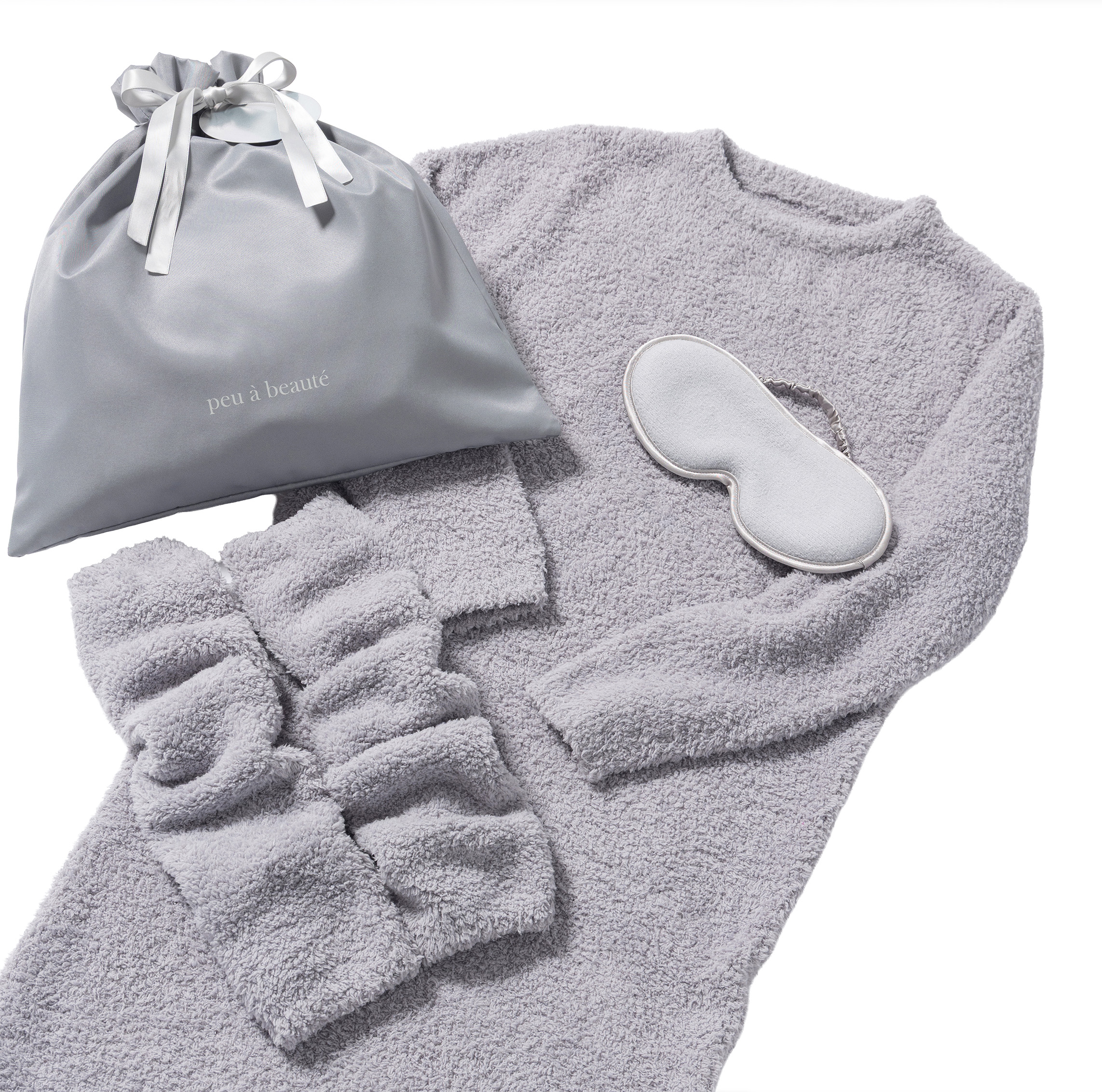 サロンクオリティの美容特化型インナー「peu a beaute」より、 上質を極めたルームウェア「MOCO」新発売