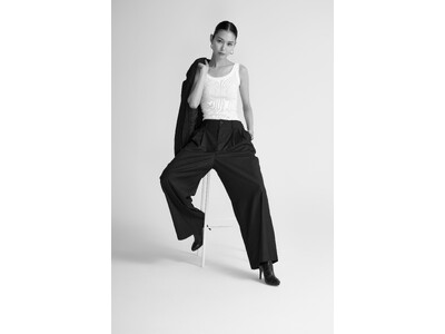 サロンクオリティの美容特化型インナー「peu a beaute」ブランドムービー 公開