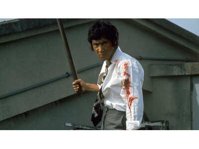 ���a�̋▋�����������`���B���̉��Z�͂ƒj�C�ɂ��ӂꂽ�B�ꖳ��̃X�^�[���c�D��̍��ɐG���6��i����W�����I�u�U�E���W�F���h:�o�D�@���c�D��v