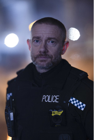 wzrbgxV[YAwSHERLOCK^V[bNxoč}[xoDɁcwX|_[@ɑxx}[eBEt[}̃|CgC^r[RgJI