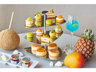 【フォーシーズンズホテル丸の内 東京】新アフタヌーンティーは、トロピカルアイランドのツアー沖縄からモルディブまで、楽しいフルーツ盛りだくさんの旅へとお連れします