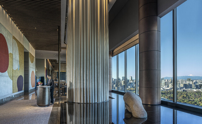 【フォーシーズンズホテル東京大手町】ミシュランガイドのホテル・旅館版にあたるミシュランキーで、2年連続最高峰レベル「3キー」を獲得