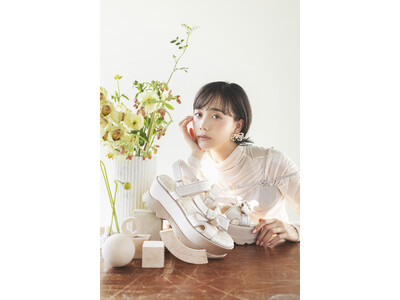 【RANDA（ランダ）】女優・松井愛莉が纏う2024春夏新作LOOKを公開