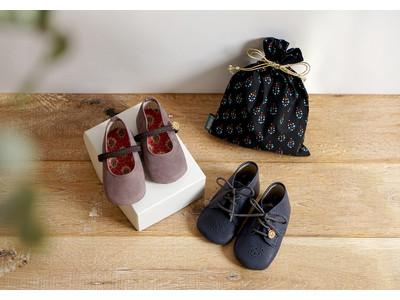 【プレゼント・キャンペーン】９月２日「靴の日」にちなみ、SOULEIADOのベビーシューズをご購入のお客様にメダイヨン柄のシューズ・バッグをプレゼント！