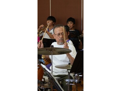 �y���䌧���s�z�`���̃h���}�[�E���J�쐴�i����@��Z�Ŏw���M��