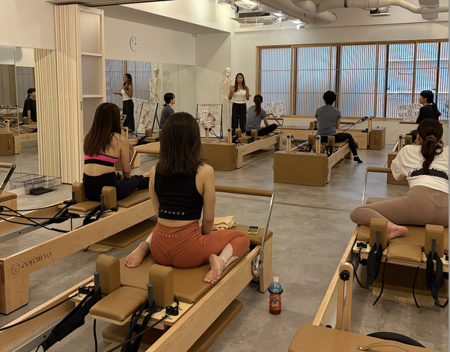 表参道で開催「PILATES & MATCHA MORNING」＠Pilates KASANE ─ ピラティスと抹茶プロテインで朝からWell-being
