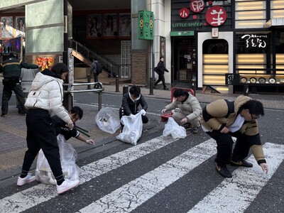 �̕��꒬�̒����Y��ɁB�p�[�\�i���W��BEYOND�̃g���[�i�[�L�u���n�搴�|���������{