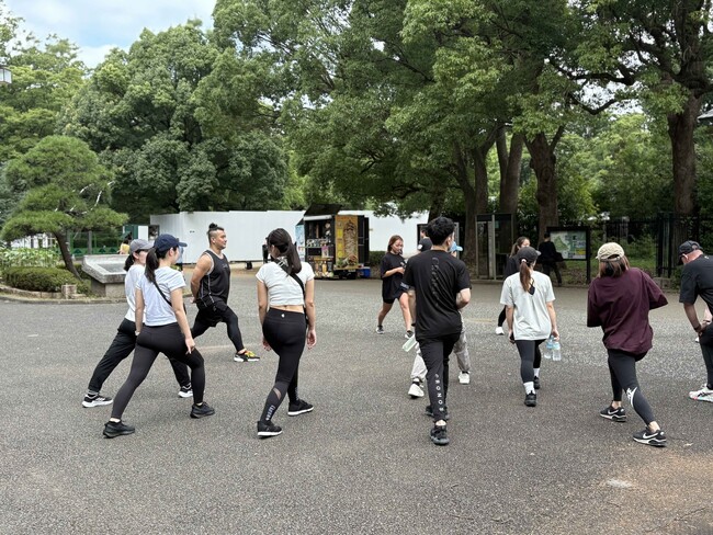 CRONOS表参道店から代々木公園へ。走って繋がる「WORLD FIT RUN」を初開催！