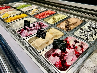 【5・6月限定】18種類の出来立てジェラートが食べられる焼肉店【プレミアムカルビ】