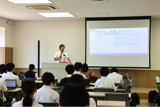 高校生が「身近な困りごと」をビジネスに変える。宇都宮短期大学附属高校で「起業論アントレプレナーシップ講座」を実施