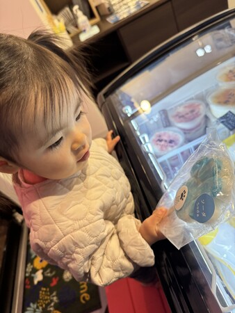 24時間冷凍スイーツ無人販売「FROSTYBOX24/7」 VC加盟店募集を正式スタート
