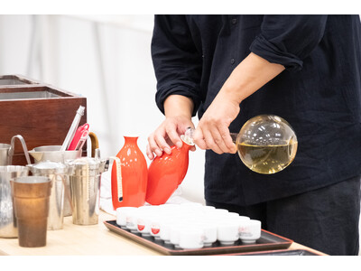 世界的にもユニークな「温めて飲む酒」の魅力とは ～温度と酒器で広がる、日本酒の新体験～