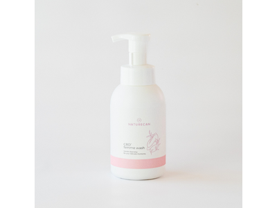 CBD配合の濃密泡フェムケアソープ「CBD femme wash（フェムウォッシュ）」が新発売！やさしい泡で叶える、心と体に寄り添う毎日のセルフケア｜Naturecan