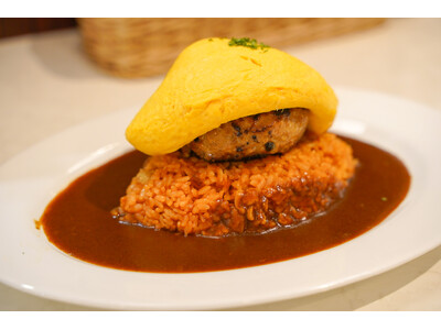 どこか懐かしい、でも新しい。大きなエビフライ、ふわトロのオムライスも食べられる「洋食喫茶 小山」が小岩に...