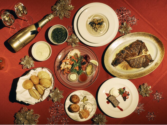 横浜赤レンガ倉庫のステーキ＆シーフードレストラン『Re : Wharf』より、ジャズの生演奏が彩るクリスマス限定プランが登場