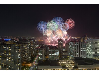 横浜・みなとみらいの夏夜を満喫。花火を望む20階テラスやプールで過ごす「花火鑑賞付き宿泊プラン」を本日より販売開始