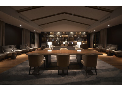 東京・芝の隠れ家ホテルで一夜限りのスペシャルなラウンジライブ リブランド8周年の特別な夜を彩る二重奏とオリジナルカクテルを提供