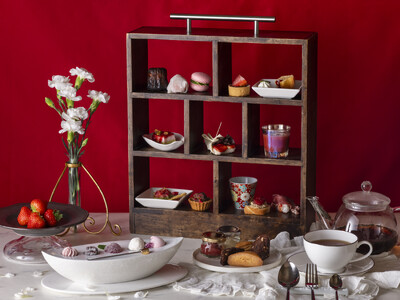 横浜みなとみらいの絶景と旬の苺で贅沢ティータイム「いちご尽くしのアフタヌーンティー」とチョコレート香るデザートカクテル