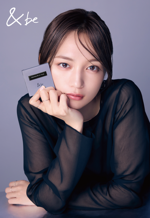 ＜＆be（アンドビー）＞ カバーからカラー補正まで、1つで10役をこなす多機能UVコンシーラーパレットが新登場！