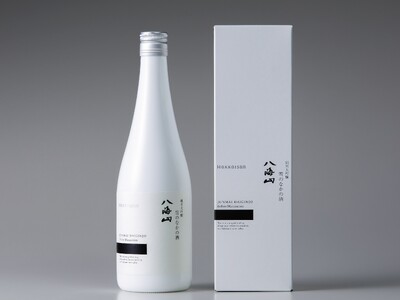 雪室貯蔵前の今だけの味わい 「純米大吟醸 八海山 雪のなかの酒」新発売