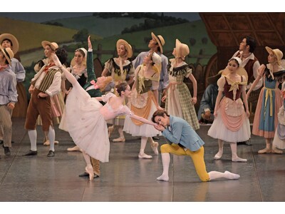 子ども無料席（同伴大人半額）やエコノミー席で楽しくお得にバレエ鑑賞デビュー！　イギリス生まれの極上コメディ『リーズの結婚』（F.アシュトン振付）／６月・文京シビックホール ／ 牧阿佐美バレヱ団