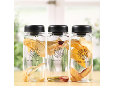 夏の水分補給を効率的に！FRUITS ROOTS「デトックスウォーター」用の国産・無添加ドライフルーツを新発売！