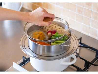 “洗える”せいろで蒸し料理をもっと手軽に！竹せいろのお悩みを解消する“ステンレス”せいろ新登場