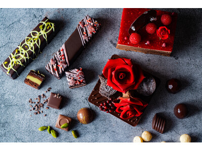 京王プラザホテルの2026年バレンタイン＆ホワイトデー。華やかなバラを表現した80台限定の新作「ローズ ショコラ」をはじめショコラティエの技が光る極上のチョコレートスイーツをあなたへ