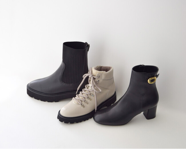 さやさま専用　銀座カネマツ　ブラック　黒 レザー スクウェアトゥブーツ さやさま専用 銀座カネマツ ブラック 黒 レザー スクウェアトゥ