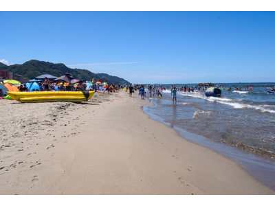 【ビーチまで徒歩30秒！】山形・湯野浜温泉「海辺のお宿一久」が、夏の家族旅行を応援する2026年限定『夏旅満喫プラン』の販売を開始！