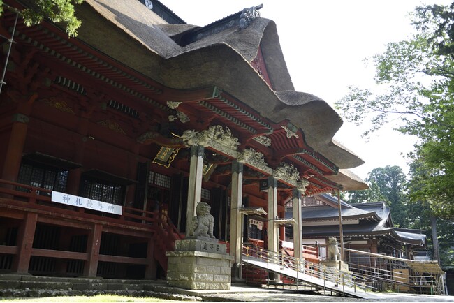早朝だから体験できる厳かで神秘的な空間。出羽三山神社の朝の神事を見学できるリゾートホテル「休暇村庄内羽黒」お客様アンケートで2024年度１位を獲得したプログラムの内容とは。