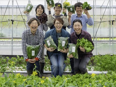 休暇村リトリート安曇野ホテル、地元農家「FARM SANKICH!」と連携　信州の厳しい冬の寒さでも！365日新鮮なサラダ野菜を提供　北アルプスの恵みを活かした“地球と人にやさしい”地産地消の取り組み