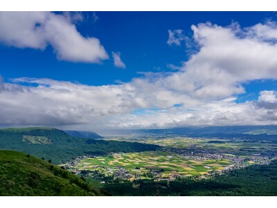 今、阿蘇は「いちご」がアツい！　休暇村南阿蘇で“宿泊当日に農園が選べる”いちご狩り付き宿泊プランを1月13日より販売　～カルデラが育む、旬の恵みをお楽しみください～