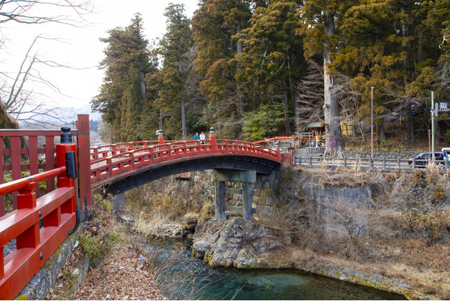 休暇村日光湯元では、宿泊者限定の街歩き体験プログラムを3月9日より開催…