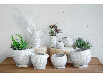 シンプルなのに遊び心がある、唯一無二のこだわりフォルム！ぽってりしたフラワーポット「POTTE（ポッテ）」全8種発売