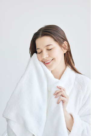 「しあわせ新触感(R)」の世界に包まれて。UCHINO POP UP STORE 2nd、12月13日（土）より開催！