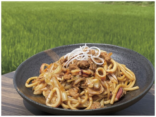 「あきたこまち全粒粉玄米麺99麺」を使用した「あきたこまち玄米