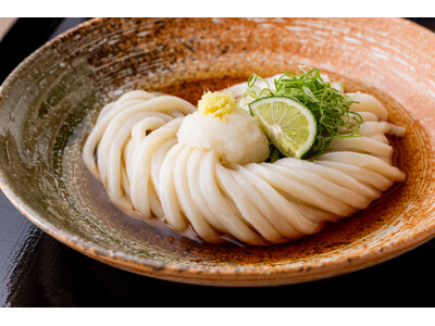 【餅麺UDON 品川港南口店】革新の“もちもちグミ食感”うどんが品川駅港南口に登場!「餅麺」熟成かしわ天...