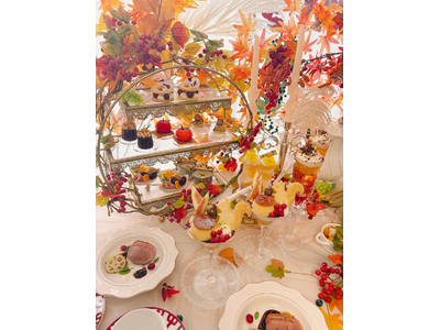 【HAUTE COUTURE CAFE 表参道】収穫の実りと黄金色の光に包まれる、秋の晩餐会のようなアフタヌーンティーが登場！「The Golden Harvest Afternoon Tea」
